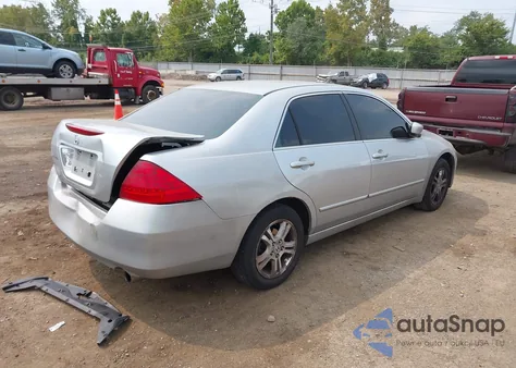 2007 Honda Accord 2.4 Se z USA, uszkodzony, nr VIN 1HGCM56397A156222